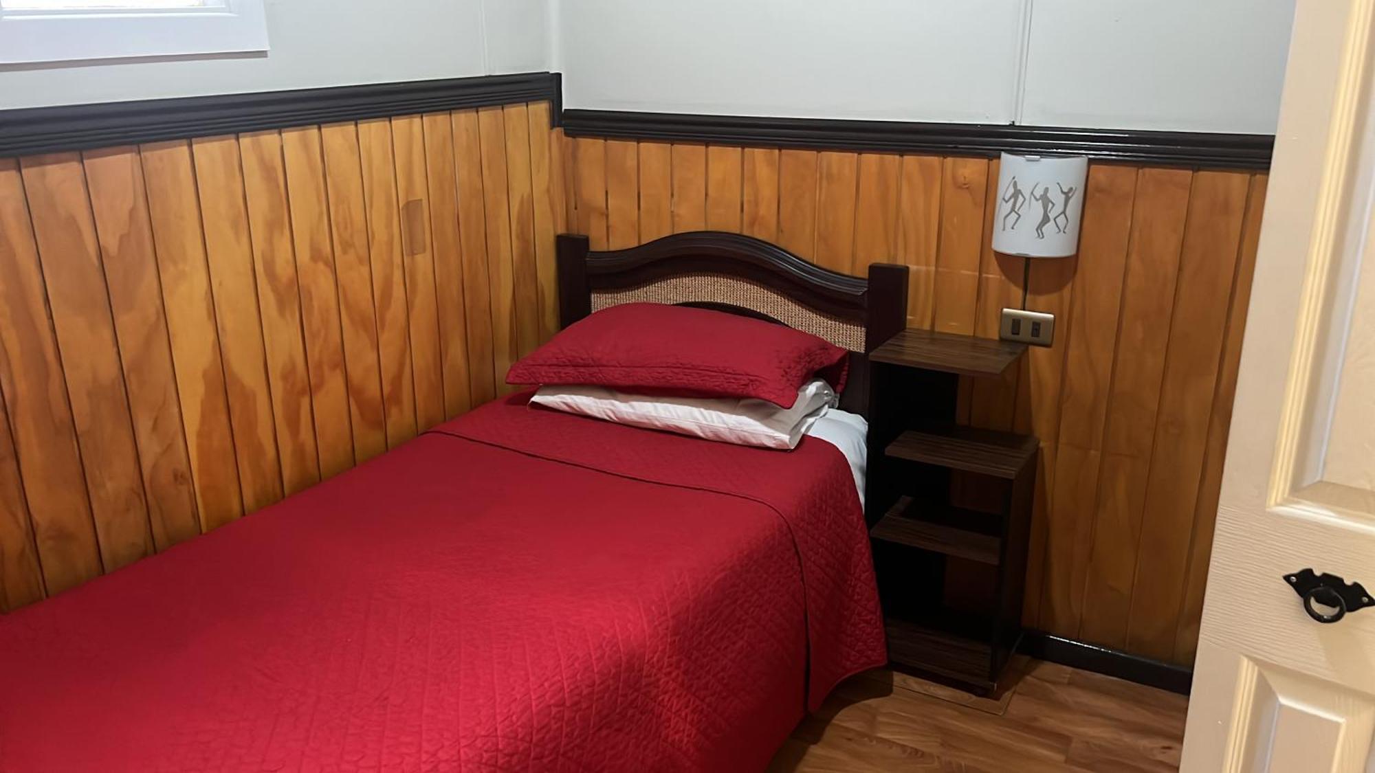 Hostal Victoria Punta Arenas Exteriör bild