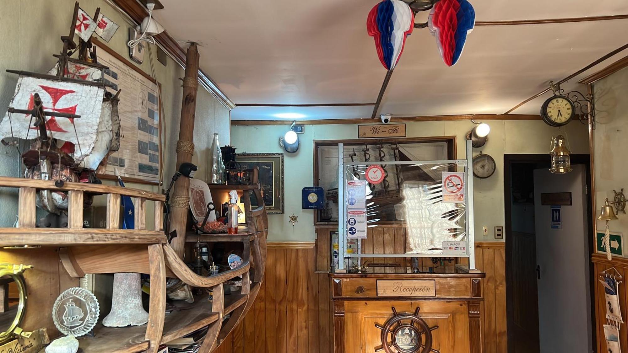 Hostal Victoria Punta Arenas Exteriör bild